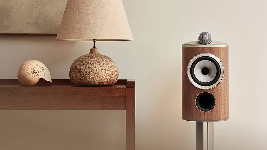Bowers-Wilkins-805-D4-situation