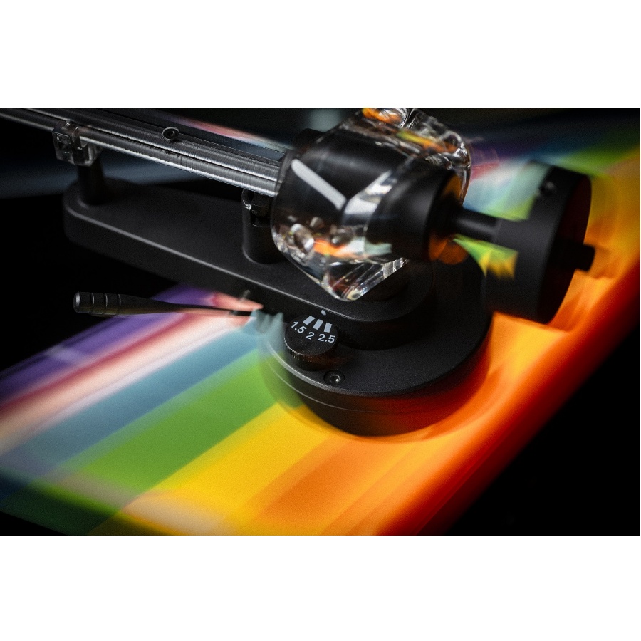 Pro-ject Pink Floyd The Dark Side Of the Moon Final Edition 3 Platine Pink Floyd Pro-ject bras