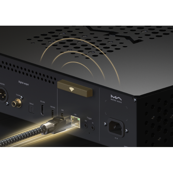 Connectique réseau Ethernet et antenne Wi-Fi du Matrix Audio MS-1c